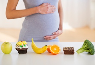 دانستنی های تغذیه سه ماه اول حاملگی